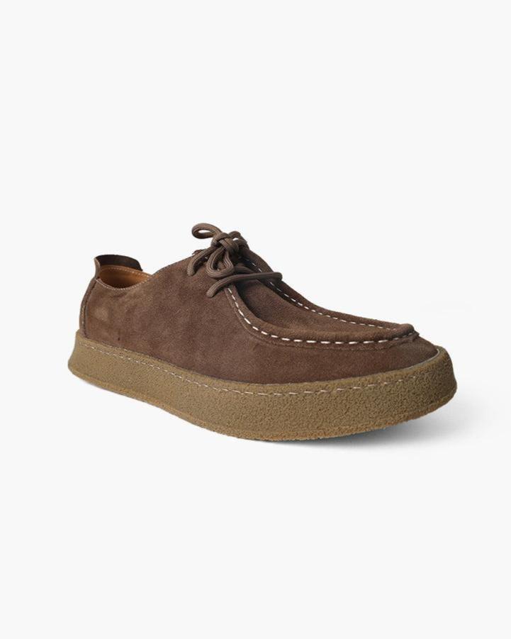 Brown / EU 44 / UK 9 / US 9.5